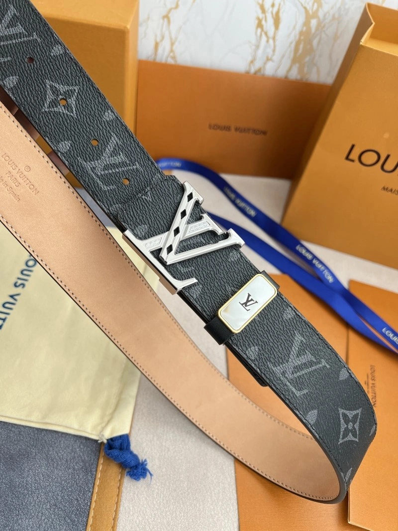 Classic Louis Vuitton Belts 300262