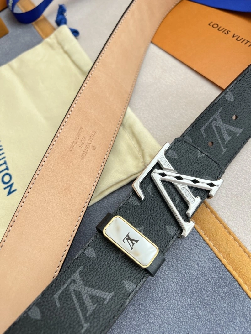 Classic Louis Vuitton Belts 300262
