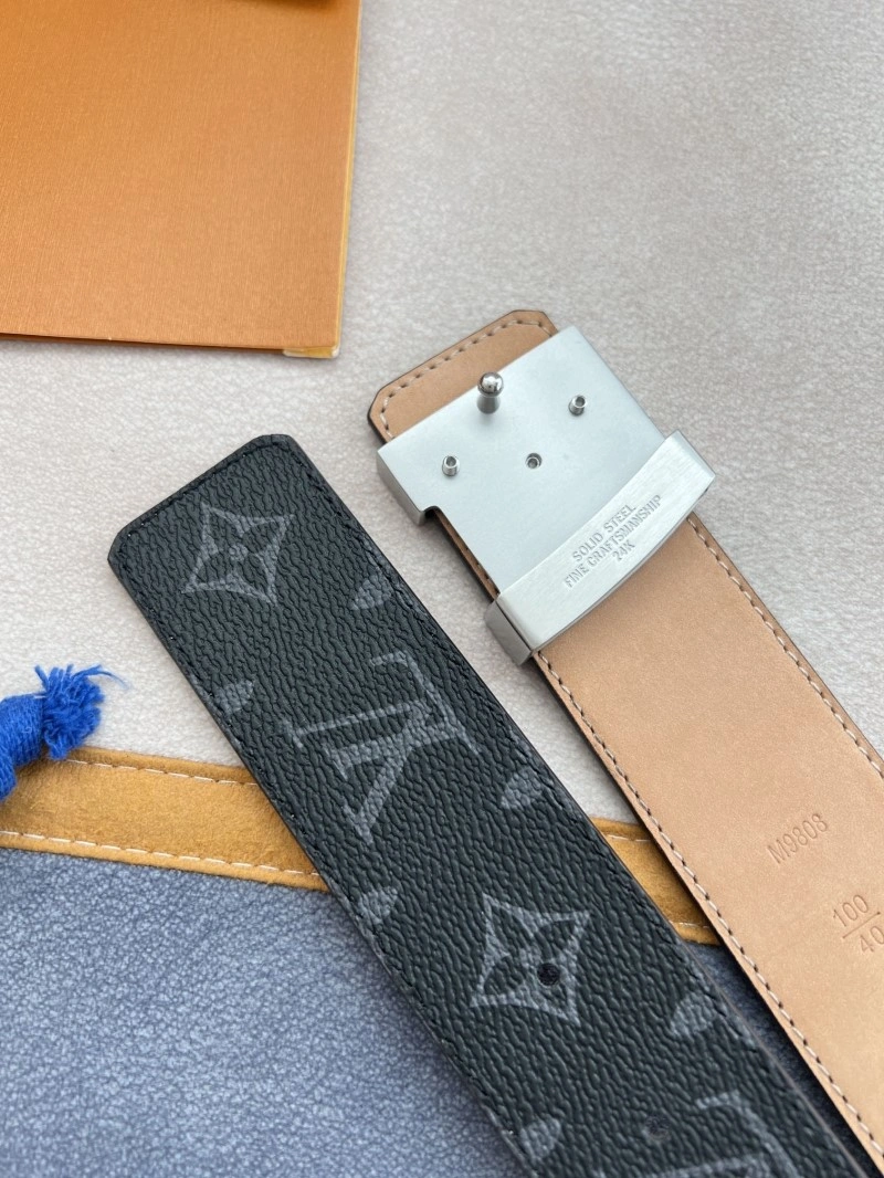 Classic Louis Vuitton Belts 300262