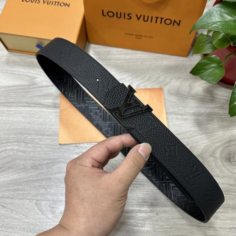 Louis Vuitton Belts WaterResistant 300217