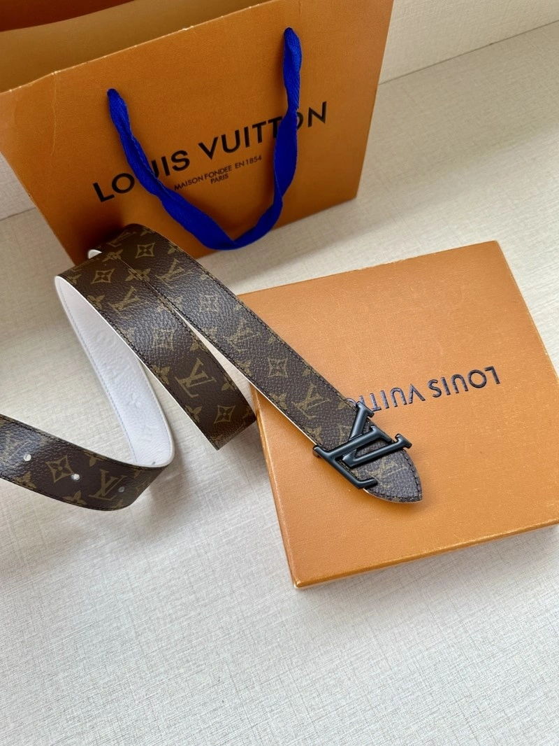 Louis Vuitton Belts AllSeason 300215
