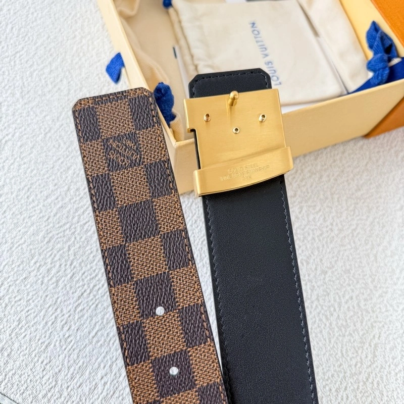 Louis Vuitton Belts EyeCatching 300209