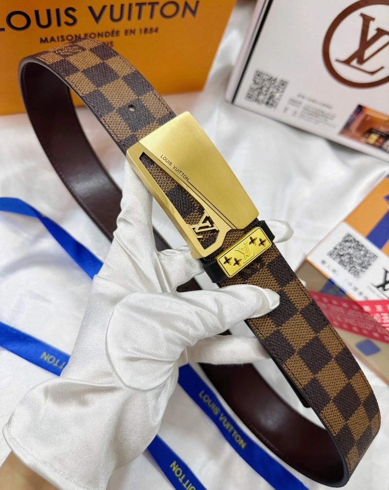 Sustainable Louis Vuitton Belts 300198