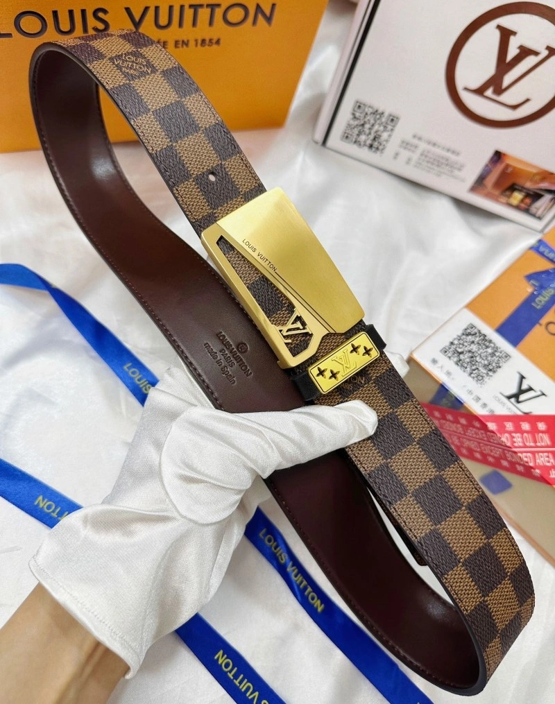 Sustainable Louis Vuitton Belts 300198