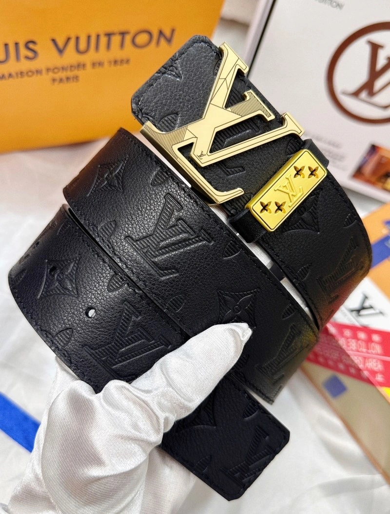 Louis Vuitton Belts Sporty 300177