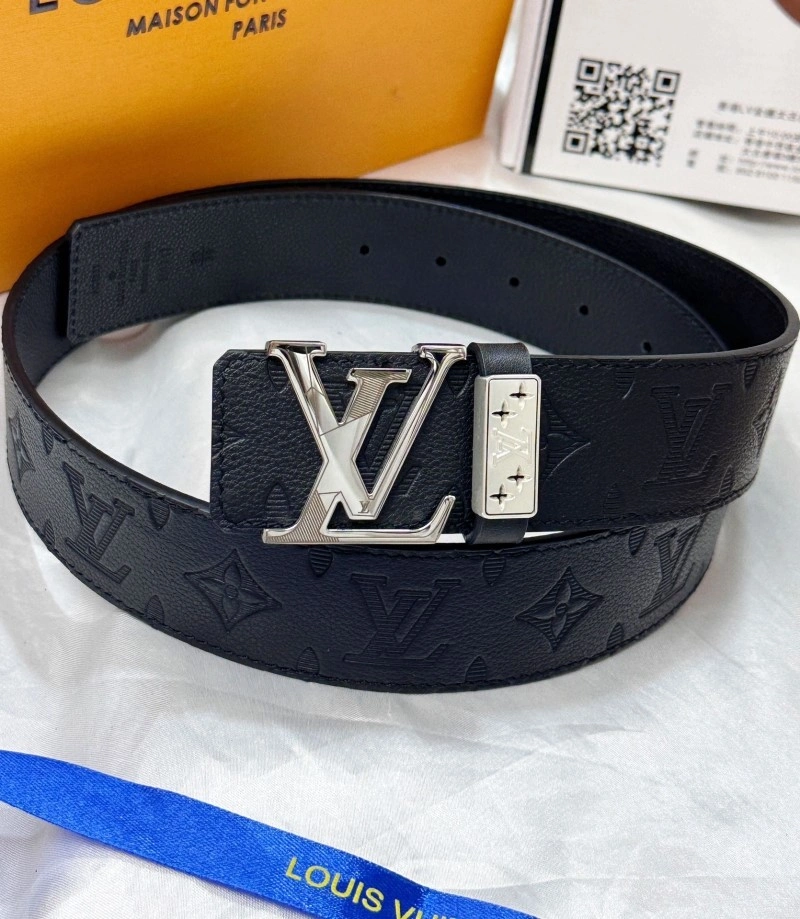 Louis Vuitton Belts Functional 300176