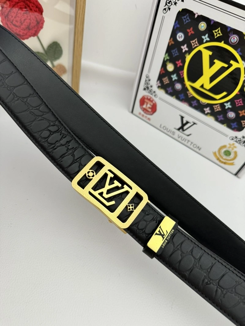 Functional Louis Vuitton Belts 300178