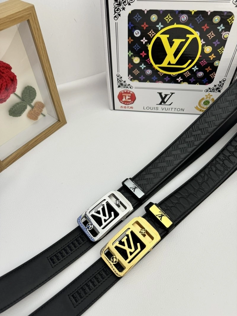 Functional Louis Vuitton Belts 300178