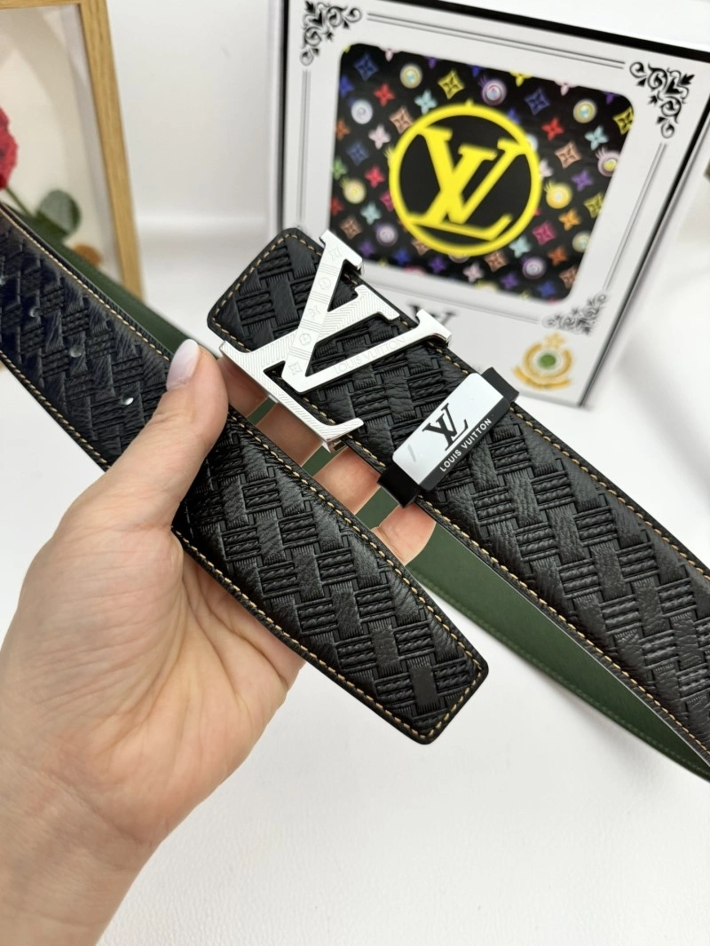 Neat Louis Vuitton Belts 300179