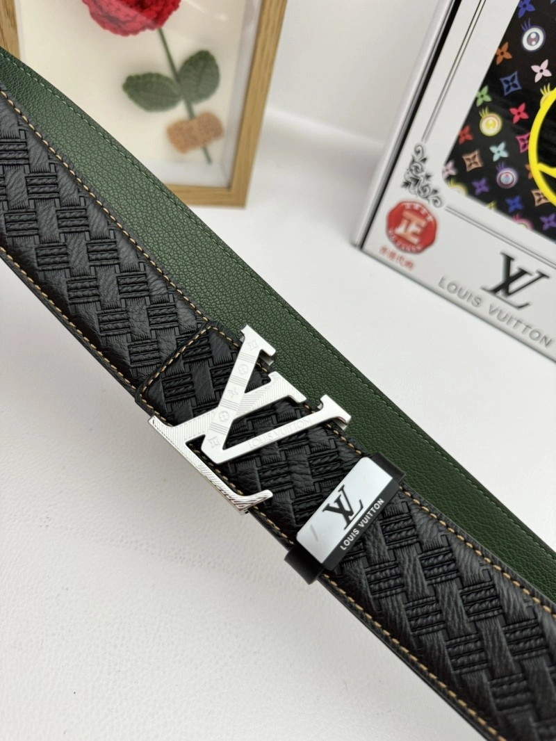 Neat Louis Vuitton Belts 300179