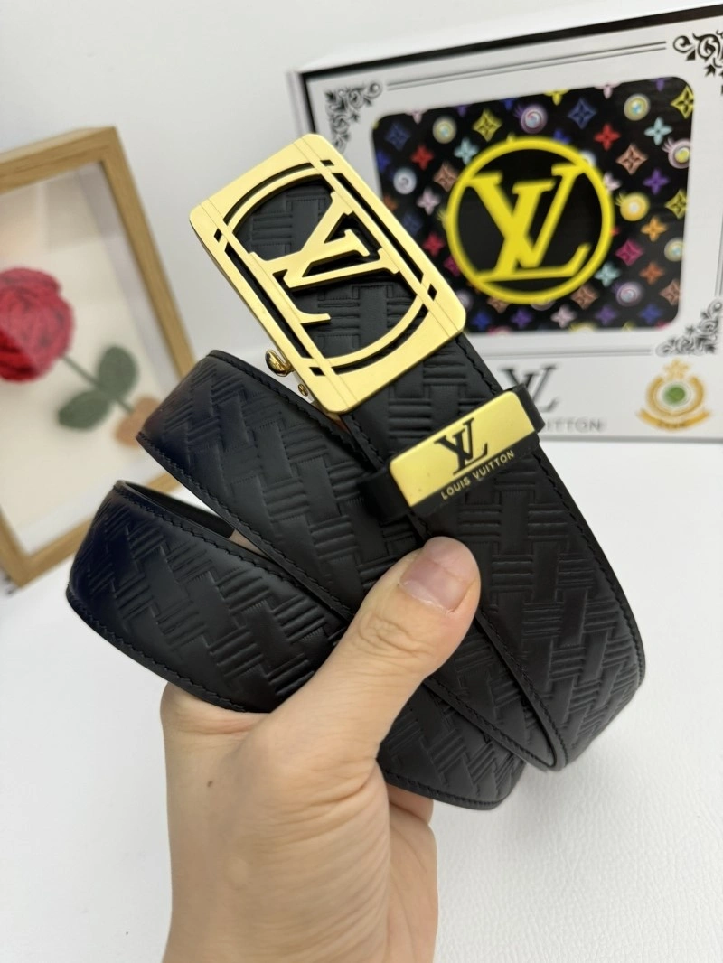 Packable Louis Vuitton Belts 300184