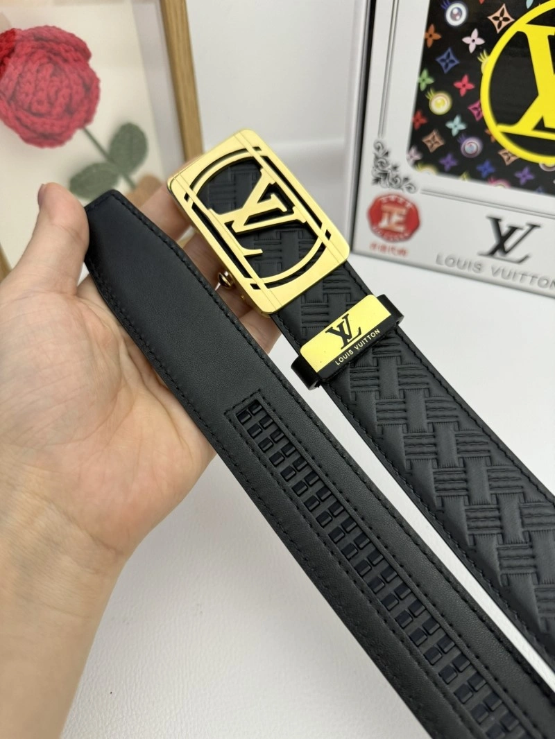 Packable Louis Vuitton Belts 300184