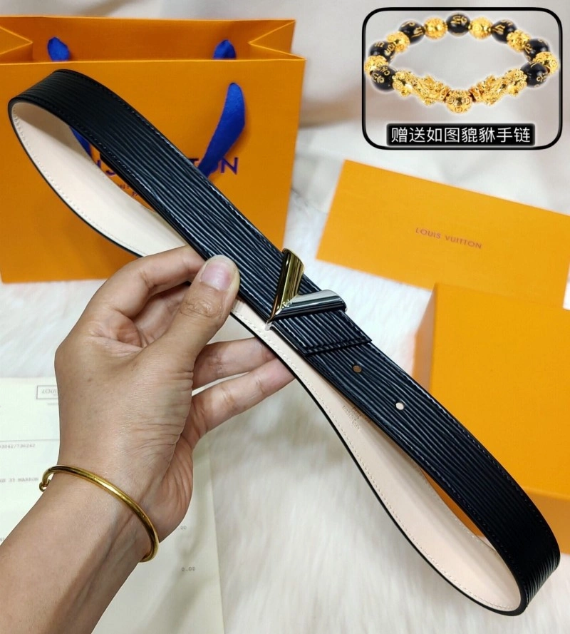 Louis Vuitton Belts Casual 300134
