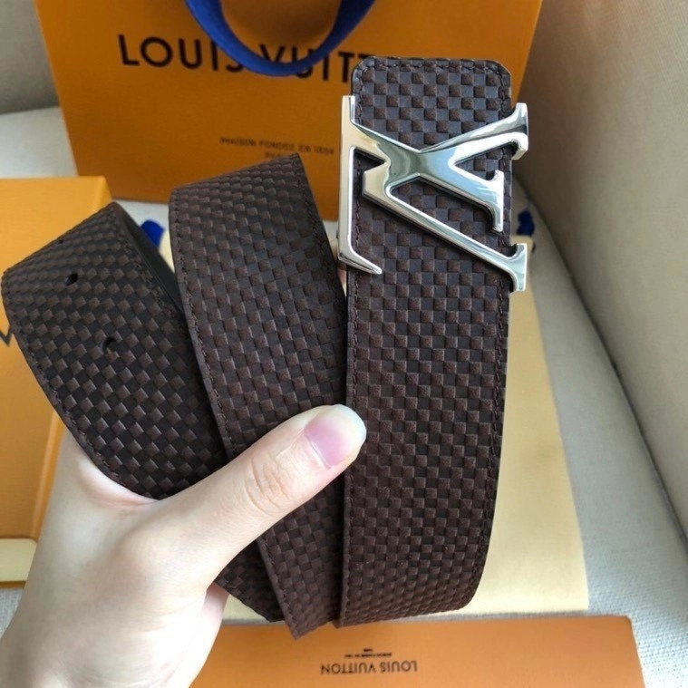 Louis Vuitton Belts UrbanChic 300129