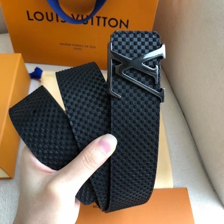 Louis Vuitton Belts FashionForward 300139