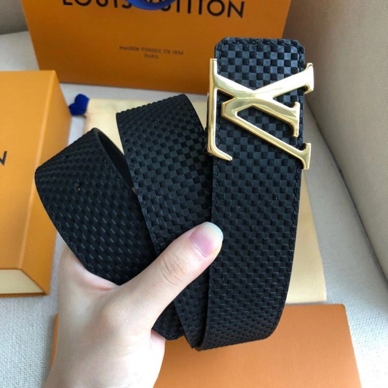 Contemporary Louis Vuitton Belts 300133