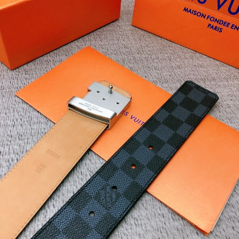 Louis Vuitton Belts Durable 300153