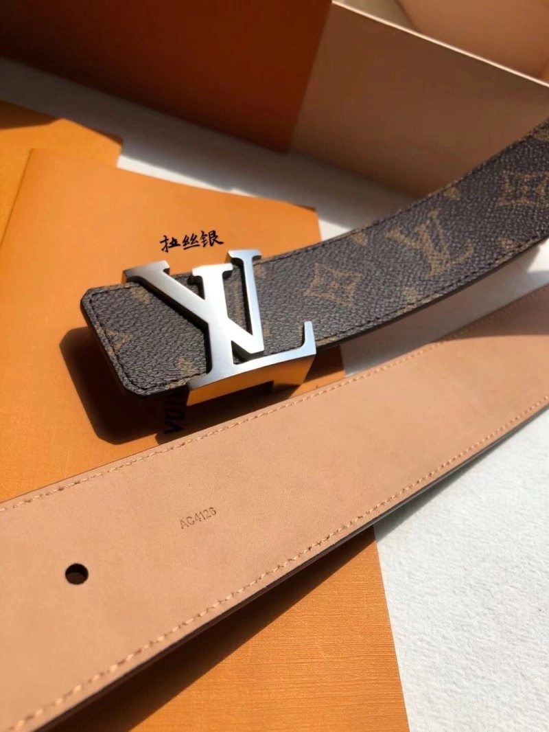 Louis Vuitton Belts Unisex 300141