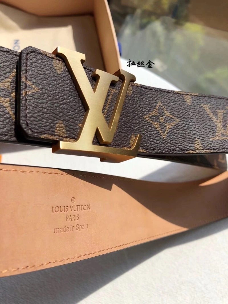 Louis Vuitton Belts Attractive 300138