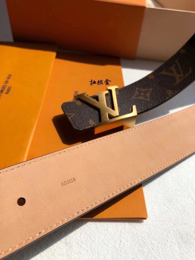 Louis Vuitton Belts Attractive 300138