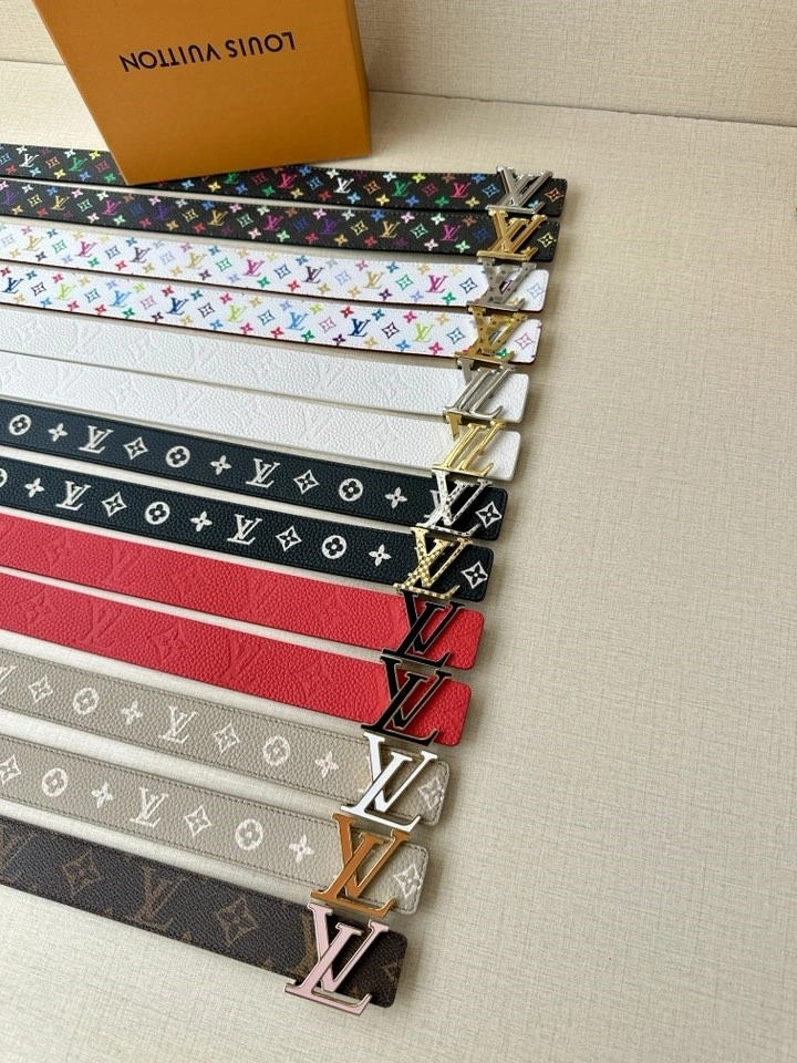 Louis Vuitton Belts UrbanChic 300122