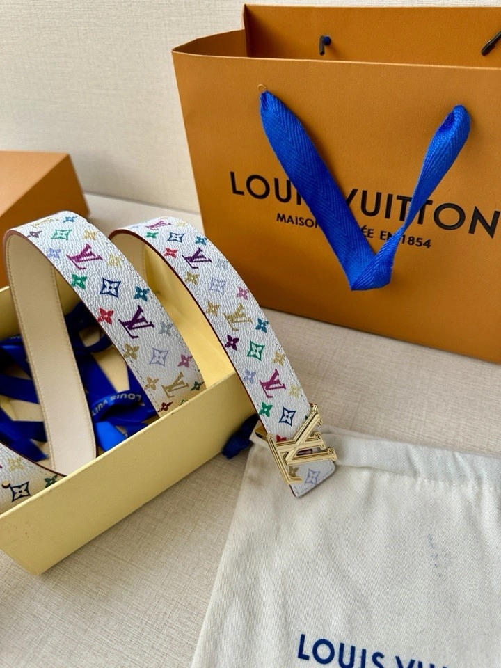 WrinkleFree Louis Vuitton Belts 300123