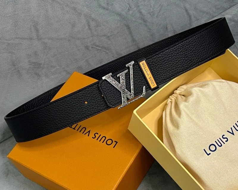 Louis Vuitton Belts Supportive 300120