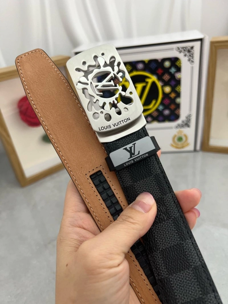 Louis Vuitton Belts Durable 300102