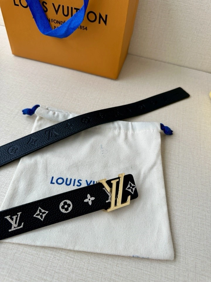 Louis Vuitton Belts EyeCatching 300092
