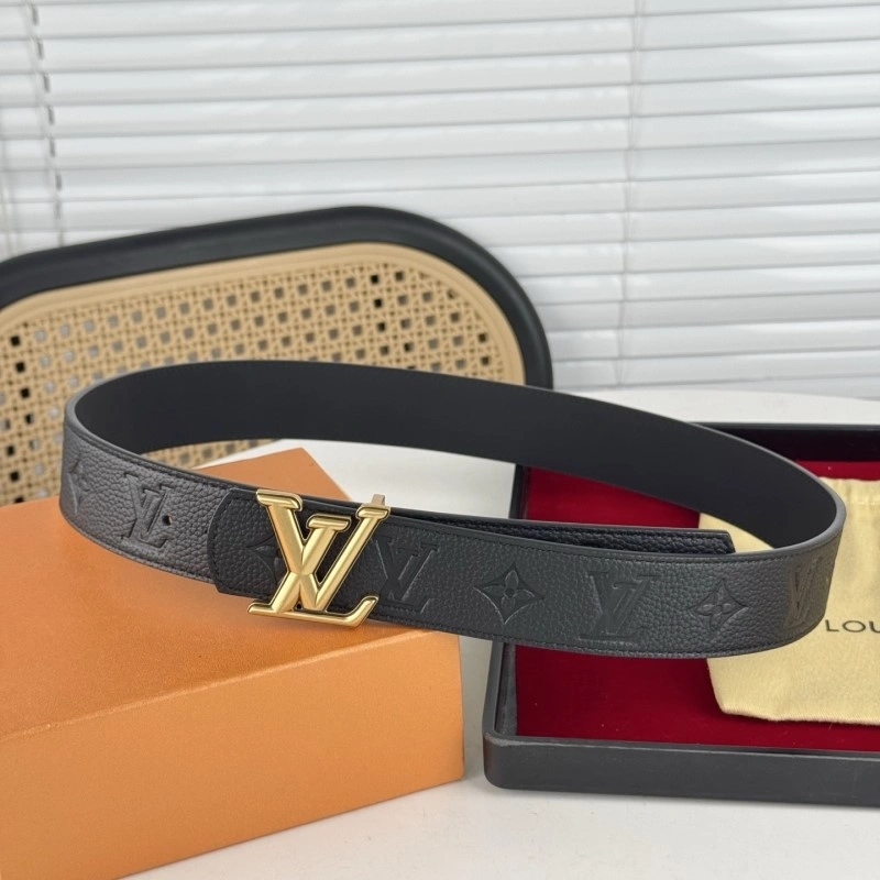 Minimalist Louis Vuitton Belts 300096