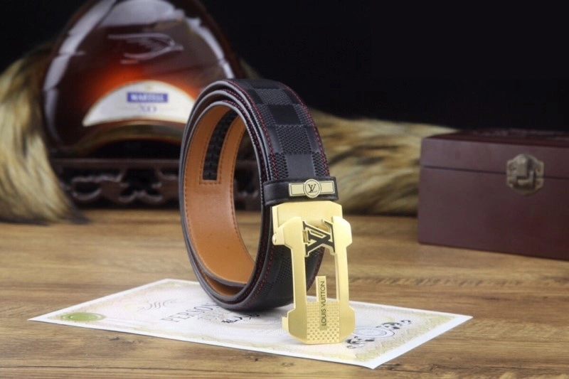 Neat Louis Vuitton Belts 300105