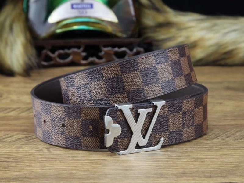 EasyMatch Louis Vuitton Belts 300085