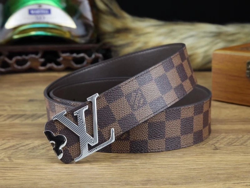 EasyMatch Louis Vuitton Belts 300085