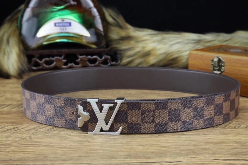 EasyMatch Louis Vuitton Belts 300085