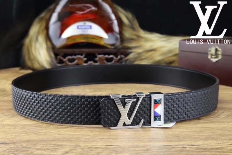 Louis Vuitton Belts OnTrend 300094