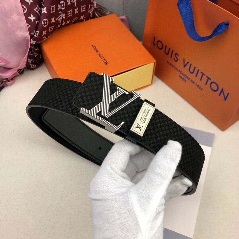 Bold Louis Vuitton Belts 300051