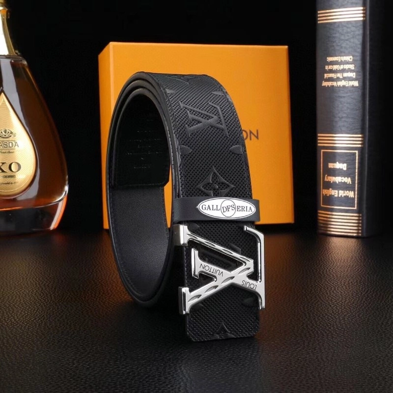 Louis Vuitton Belts Compact 300065