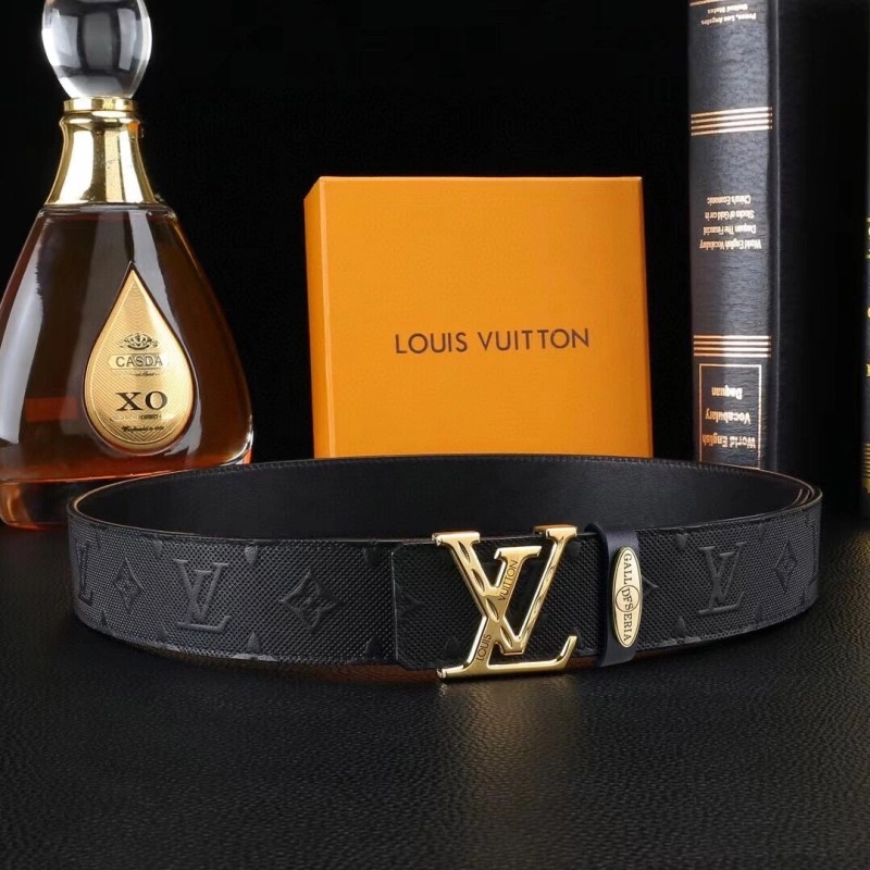 Louis Vuitton Belts Compact 300065