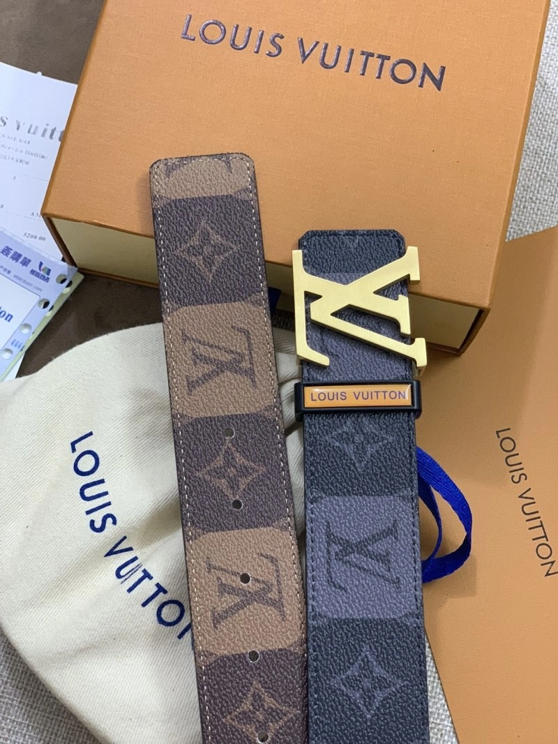 Seasonal Louis Vuitton Belts 300042
