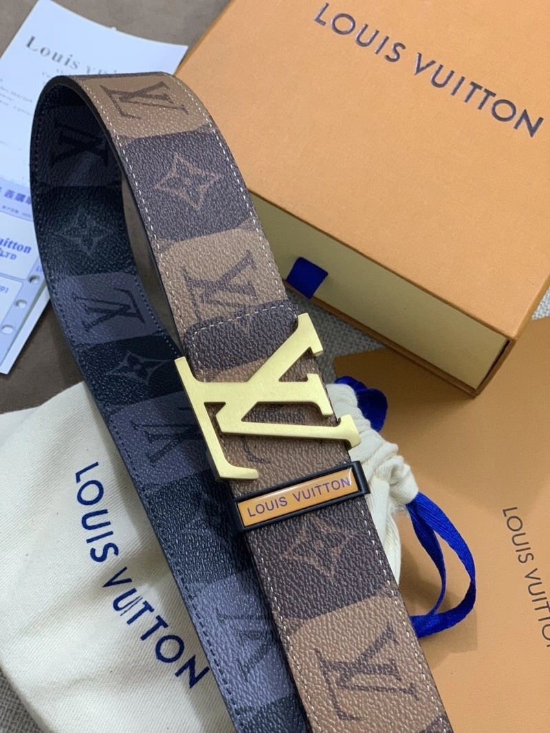 Seasonal Louis Vuitton Belts 300042