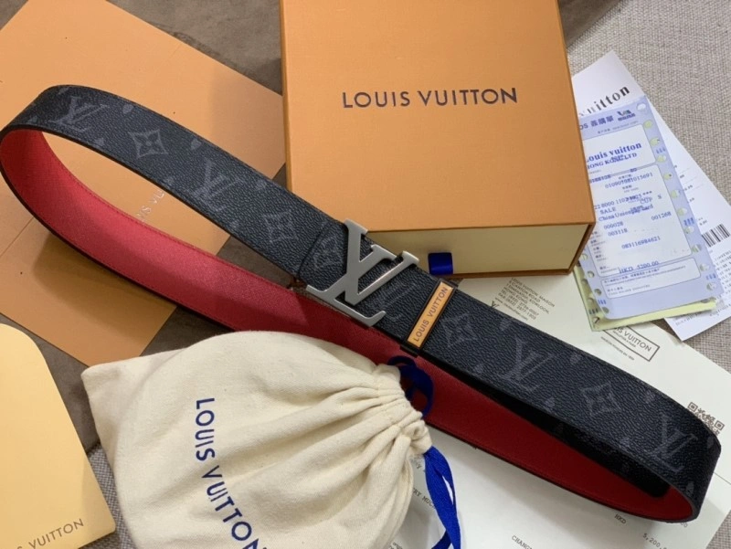 Louis Vuitton Belts Breathable 300039