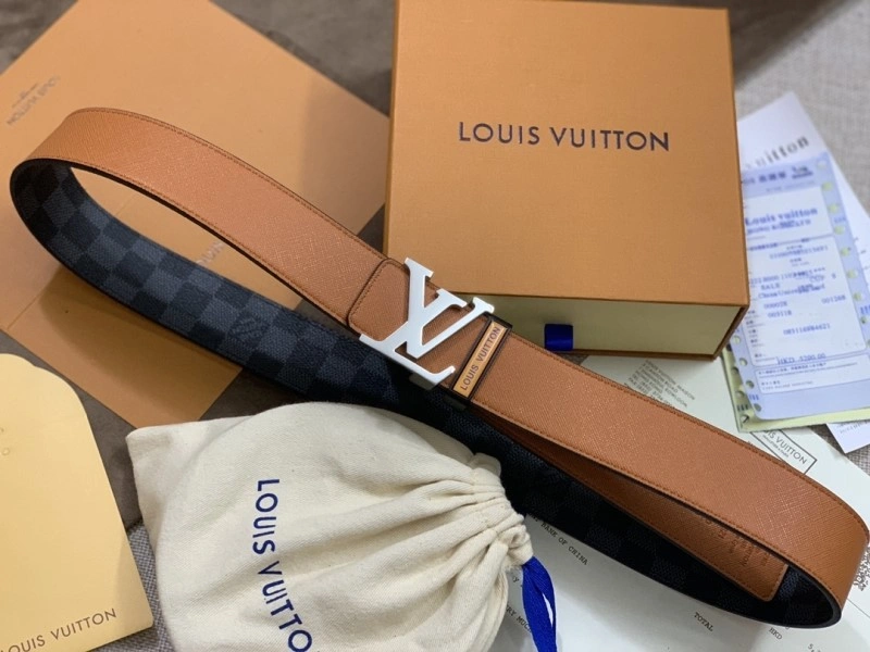 Louis Vuitton Belts Functional 300038