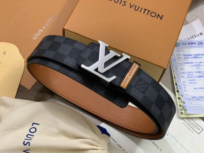 Louis Vuitton Belts Functional 300038