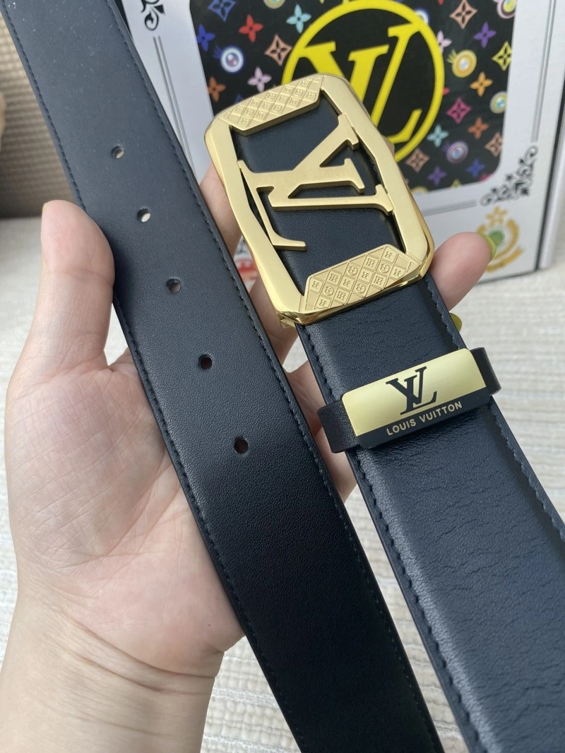 Louis Vuitton Belts Compact 300036