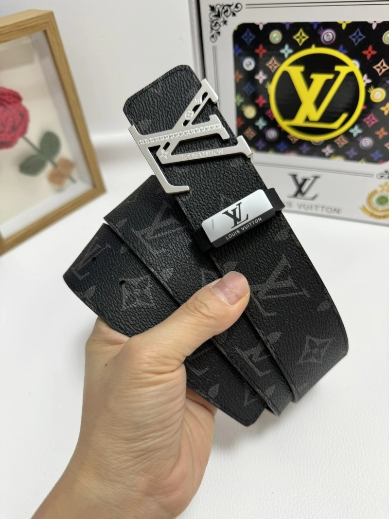Louis Vuitton Belts Supportive 300023
