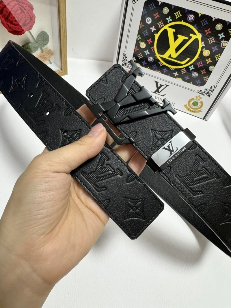 Louis Vuitton Belts OdorResistant 300026