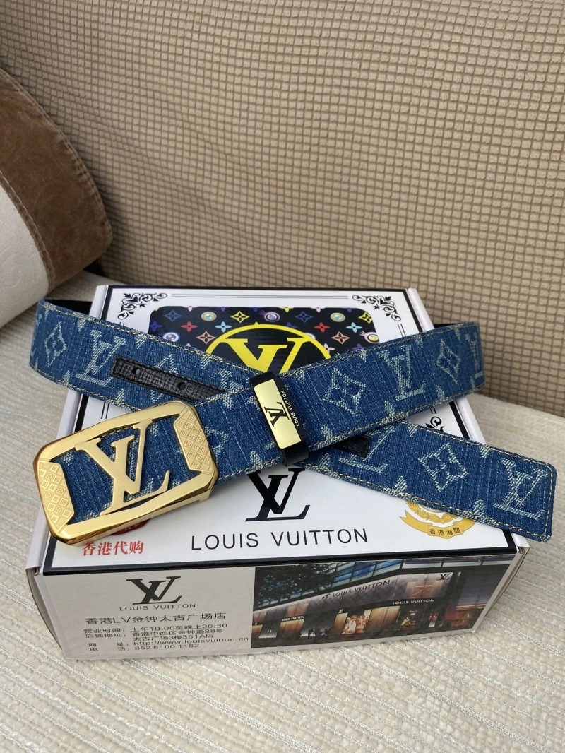 Effortless Louis Vuitton Belts 300020