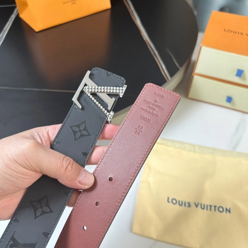 EasyMatch Louis Vuitton Belts 300004