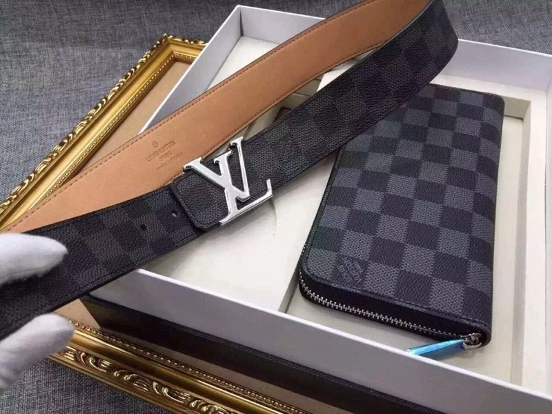Louis Vuitton Belts Youthful 300007