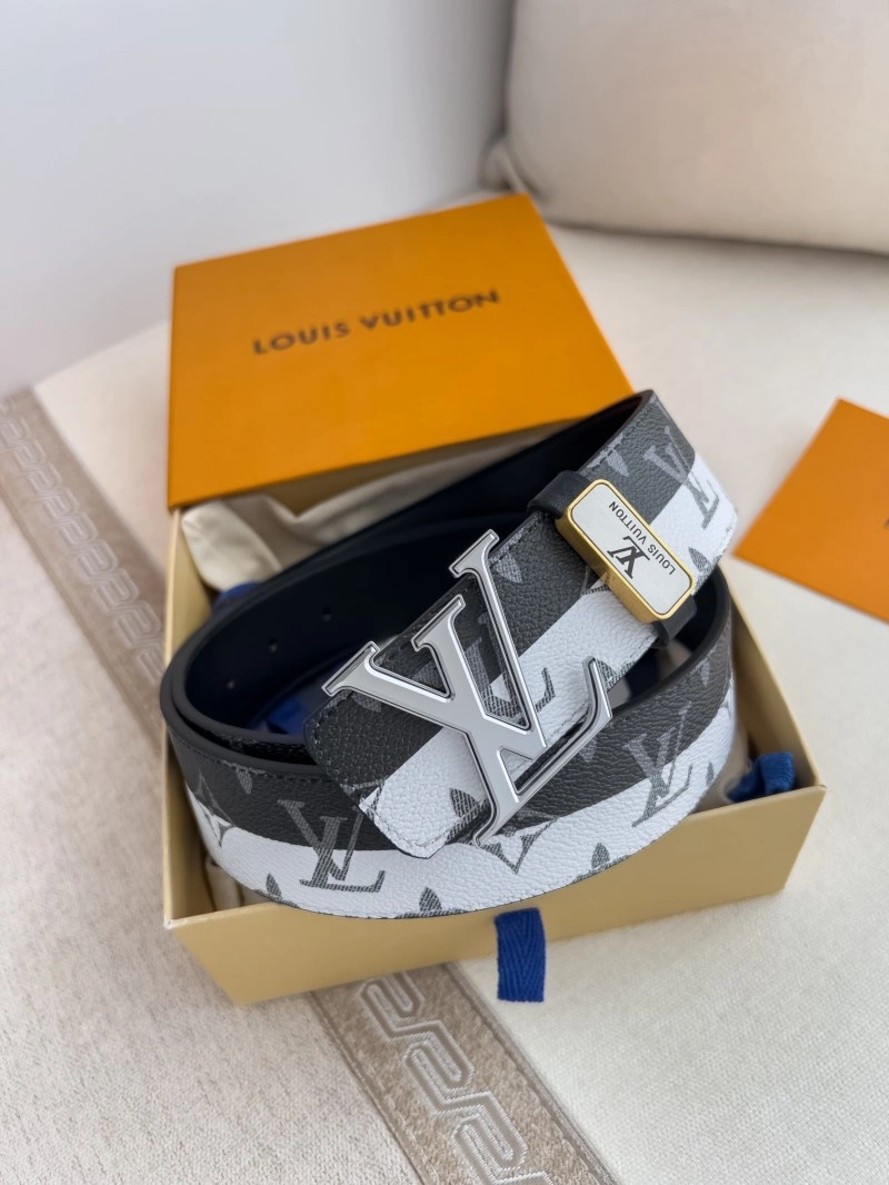 Louis Vuitton Belts Youthful 300003
